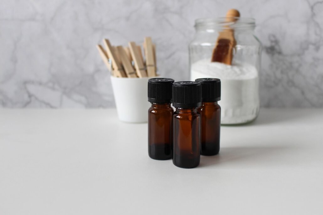 baking soda vinegar toilet cleaning natural method